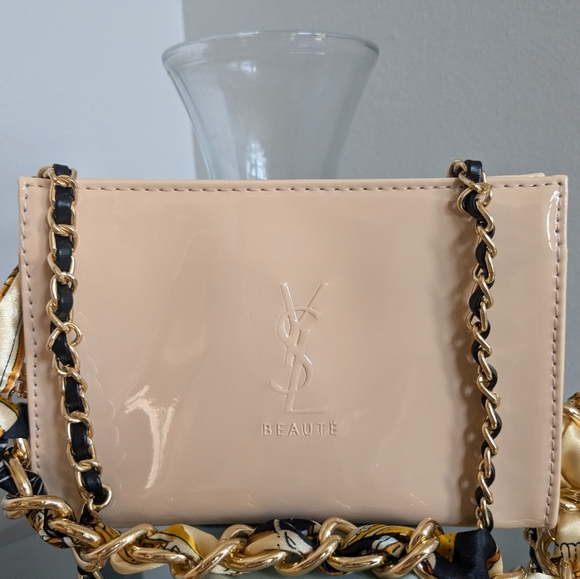 Yves Saint Laurent pouch - Picture 9 of 9